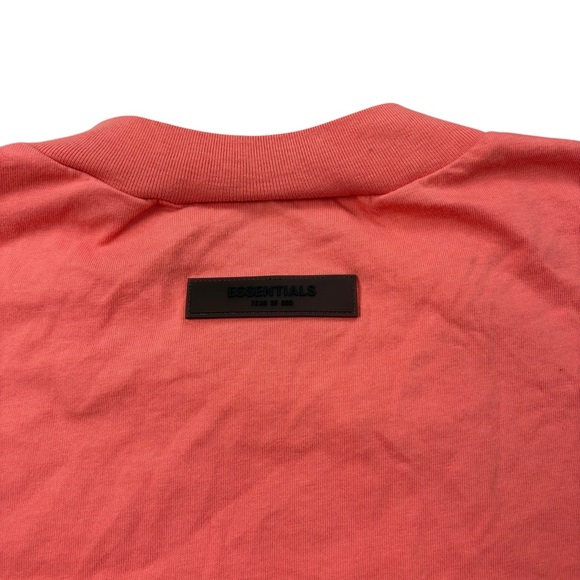 Essentials Fear of God T-Shirt Mens L Pink Coral Short Sleeve Crewneck Cotton - Picture 4 of 8